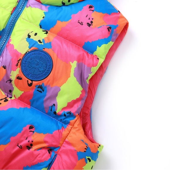 Women’s Canada Goose Colored Vest - Picture 4 of 15